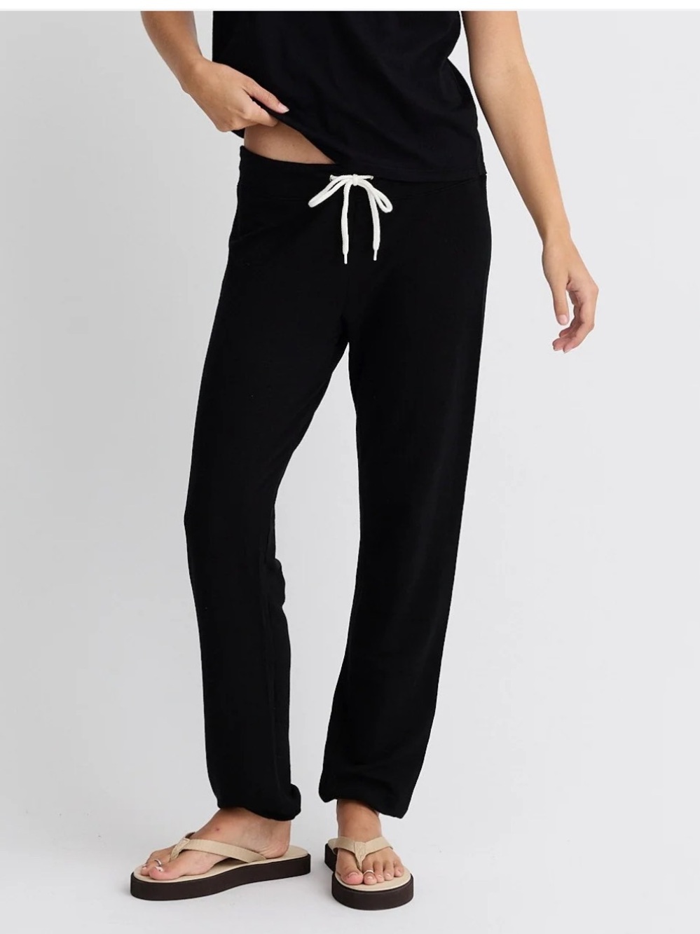 Monrow Supersoft Vintage Sweat pant small black $146